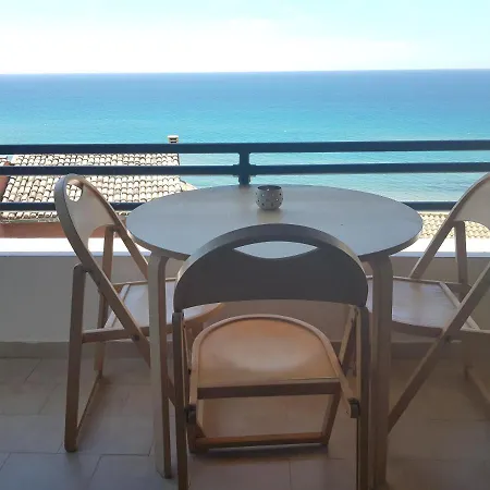 Captivating 1-Bed Apartment In Glifada
